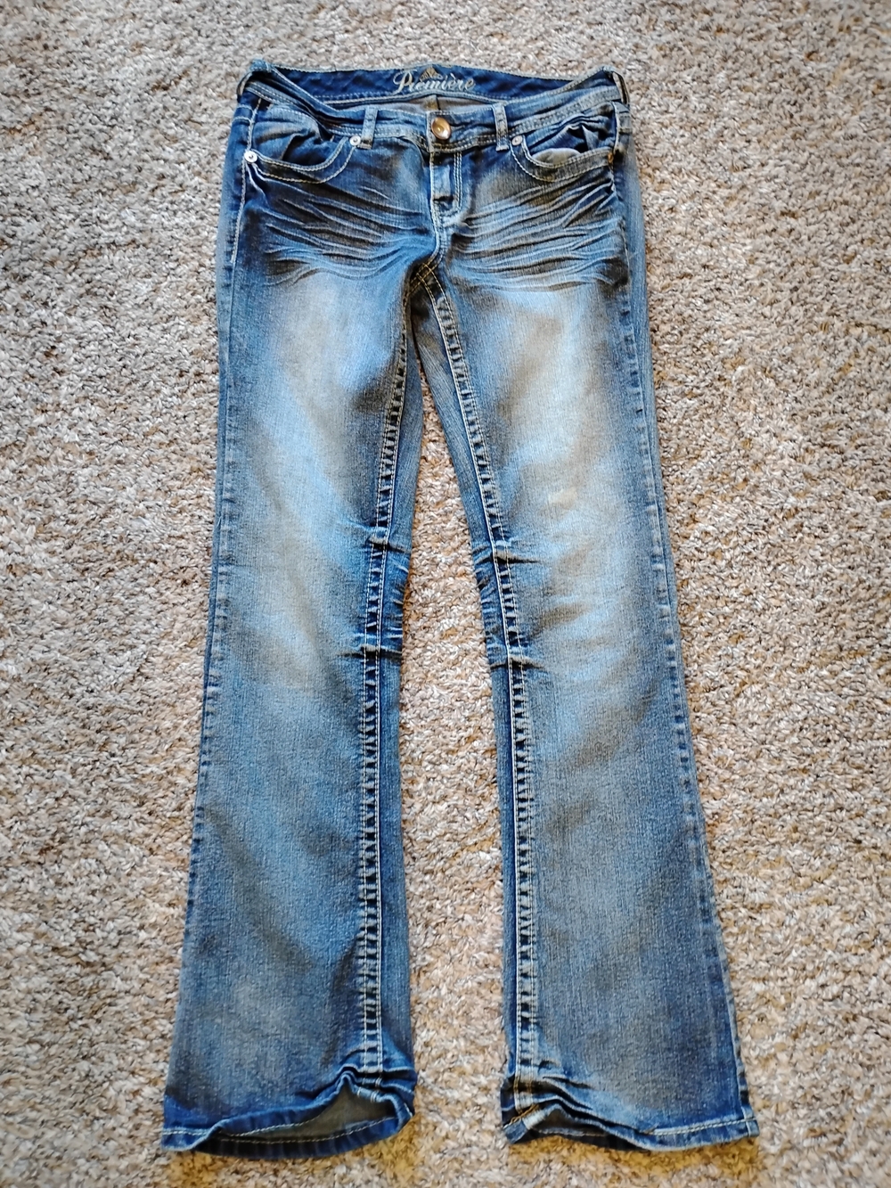 Premiére Denim Flared Jeans, Juniors 9/10 curvy, country jeans, thick stitching